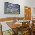 Casa Mira By Rent Istria בית נופש *