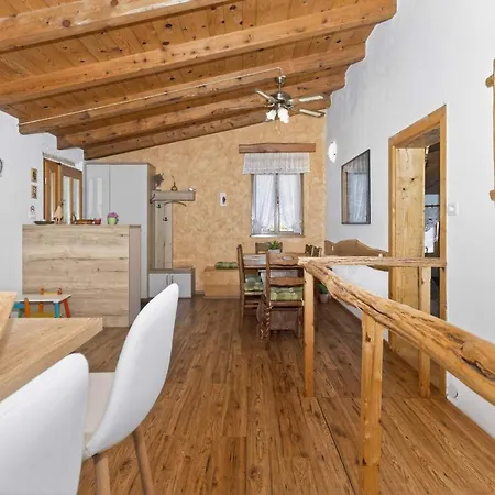 Casa Mira By Rent Istria פאזין